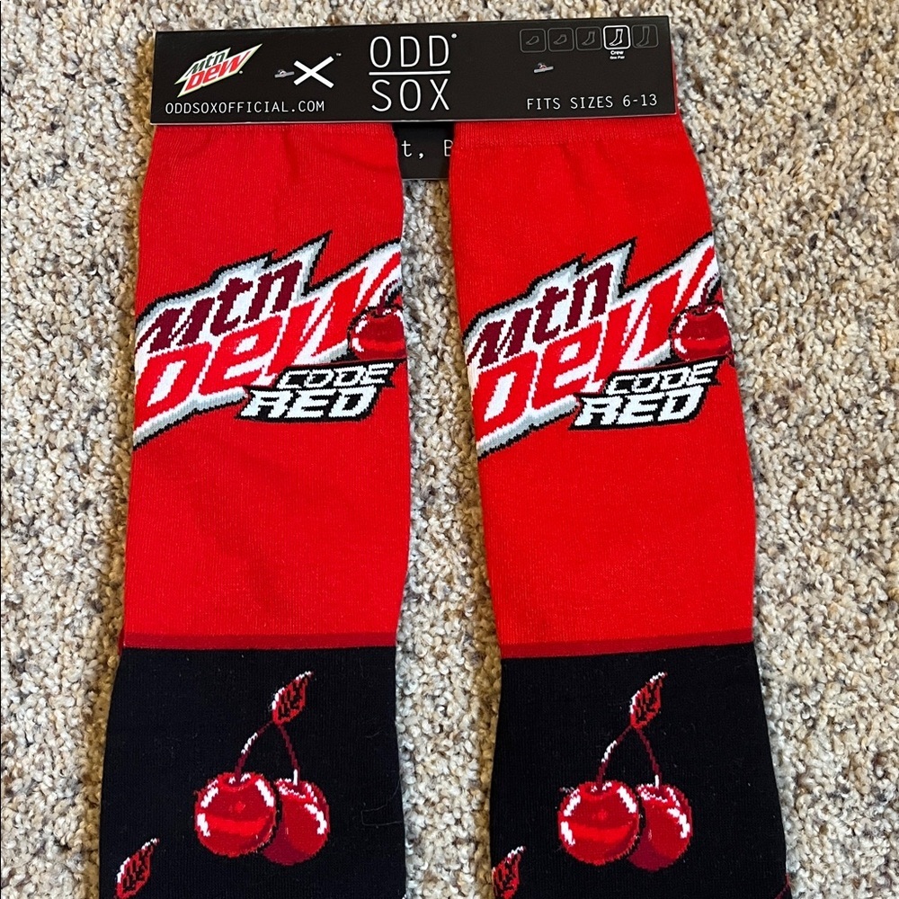 Mountain Dew odd Sox NWT - Picture 2 of 4